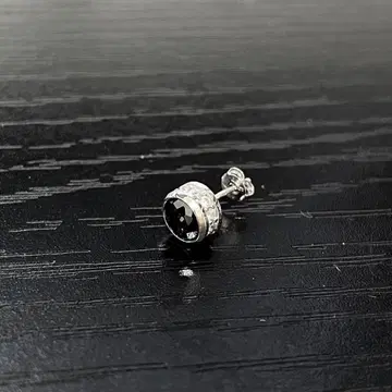 AVALANCHE(아발란치) 10K 화이트 골드 귀걸이 5mm