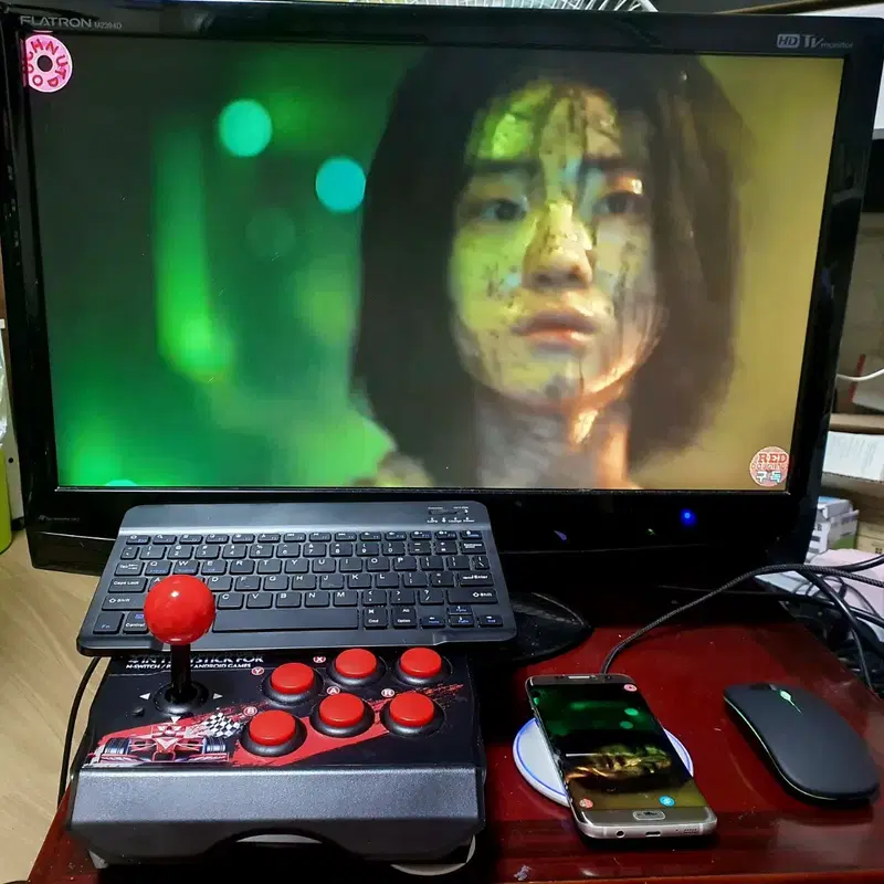 23인치 TV겸용 모니터+ 갤럭시S7엣지 스마트폰 + 미러링캐스트 + 블