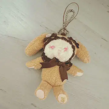 BABY 우사쿠미야 스트랩