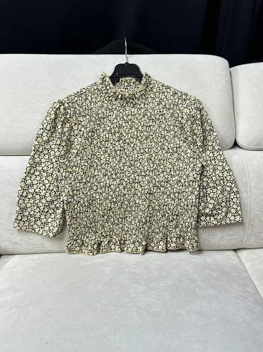 Sandro Women's Blouse 55