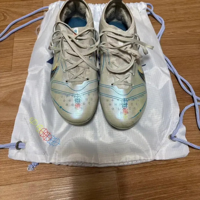 나이키 머큐리얼 베이퍼 14