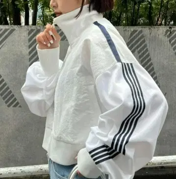 etsinta 에신타 나일론 트랙 볼륨 슬리브 자켓