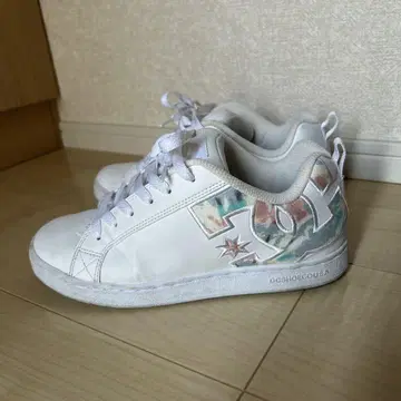 DC 신발 24.5cm