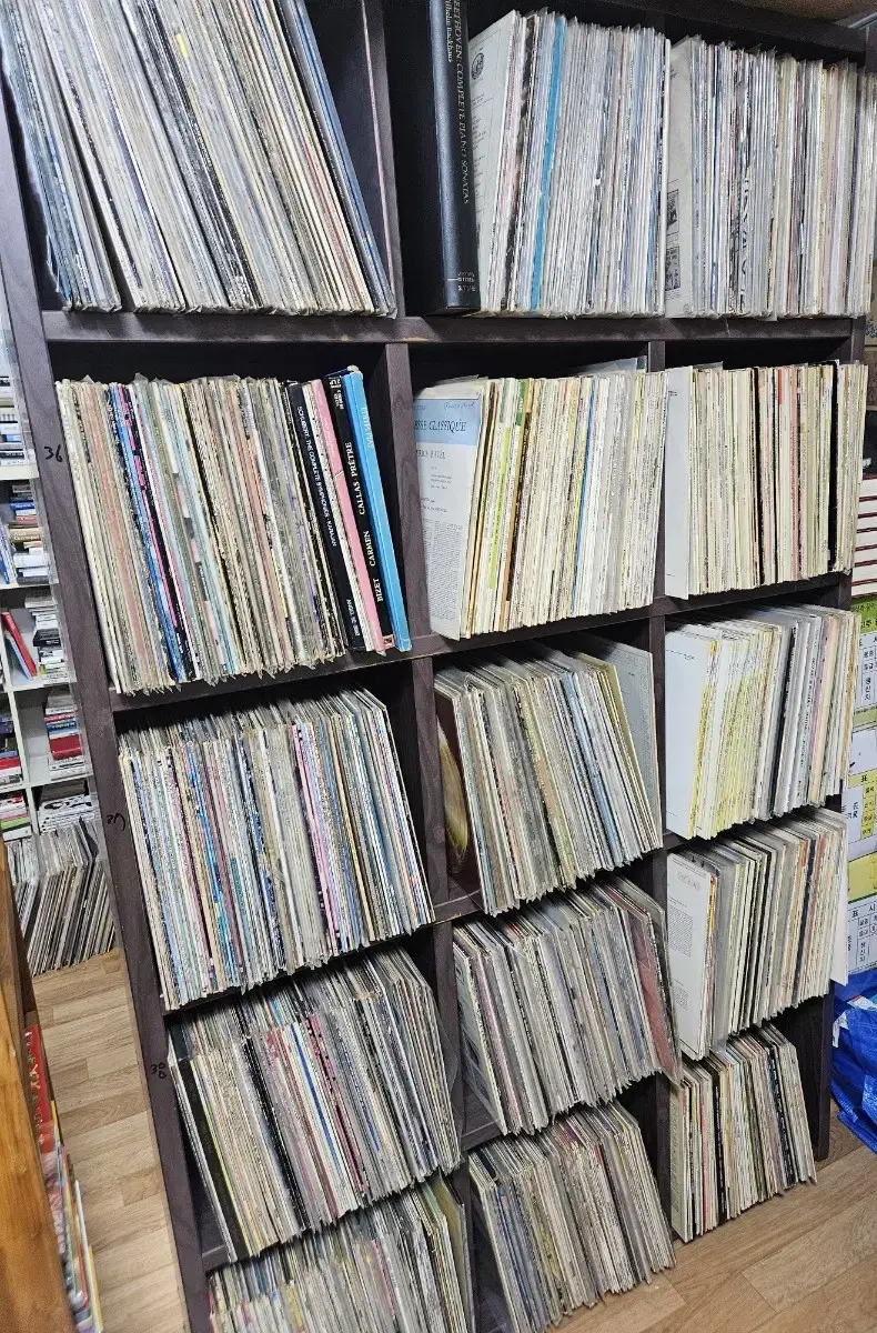 수입lp 1500 ~ 2000장 정도 대량판매