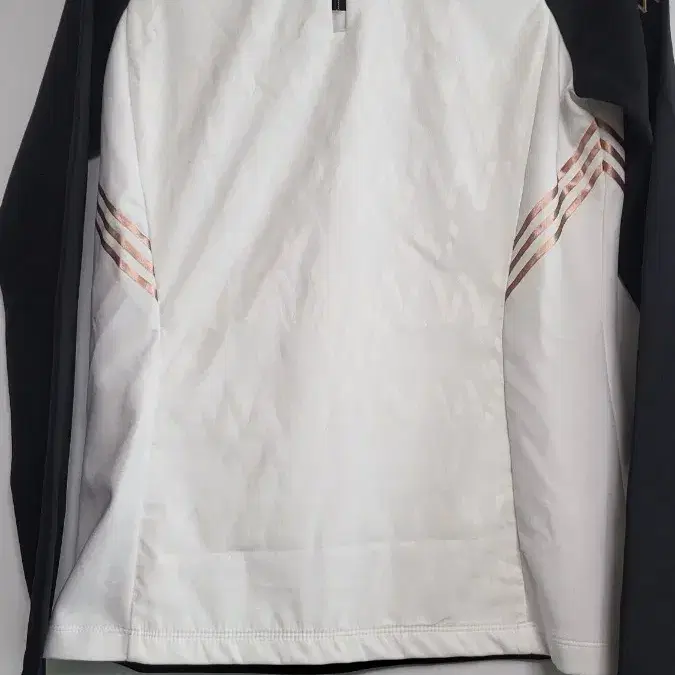 W.ANGLE ゴルフウェア Shop W.ANGLE on Bunjang Global Site.