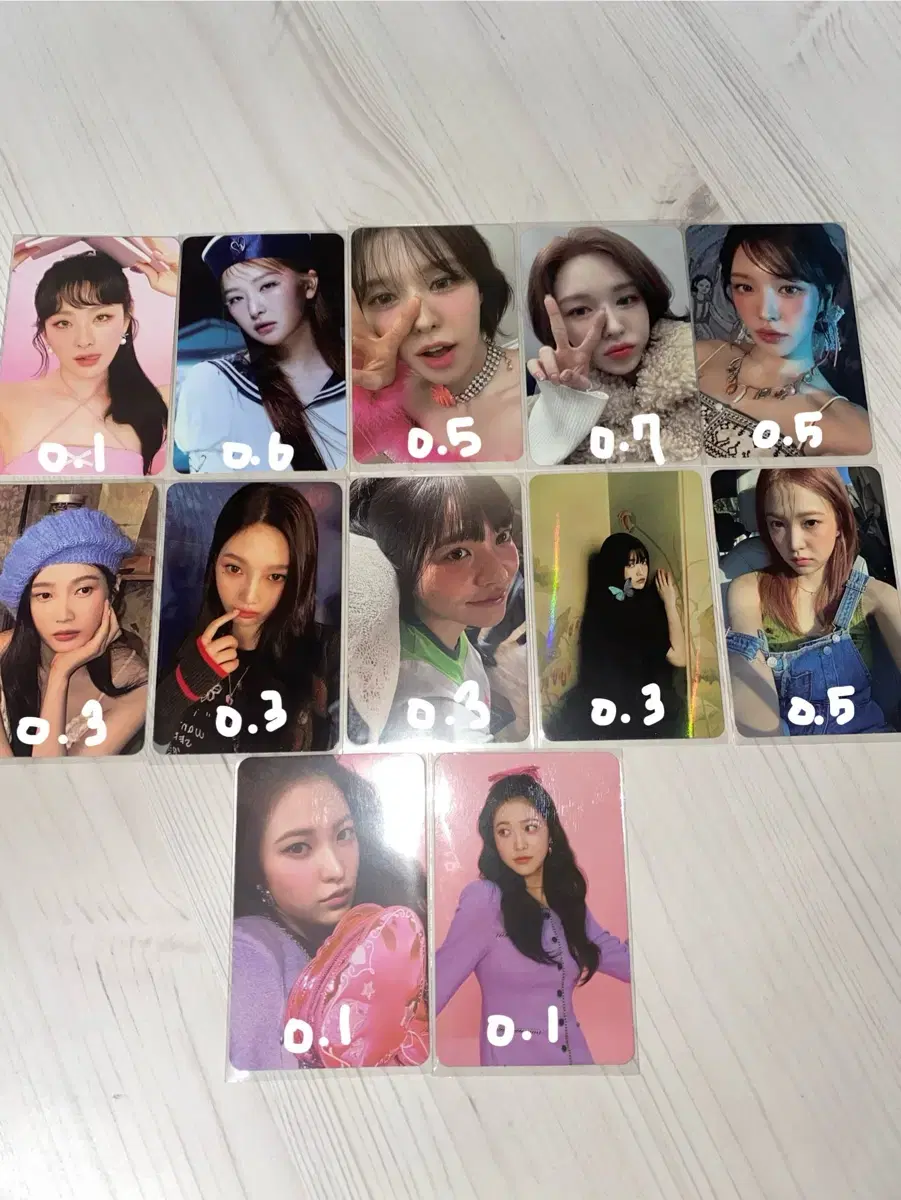 Red Velvet poca sell