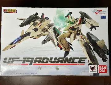 DX 초합금 VF-19 ADVANCE 미사용품
