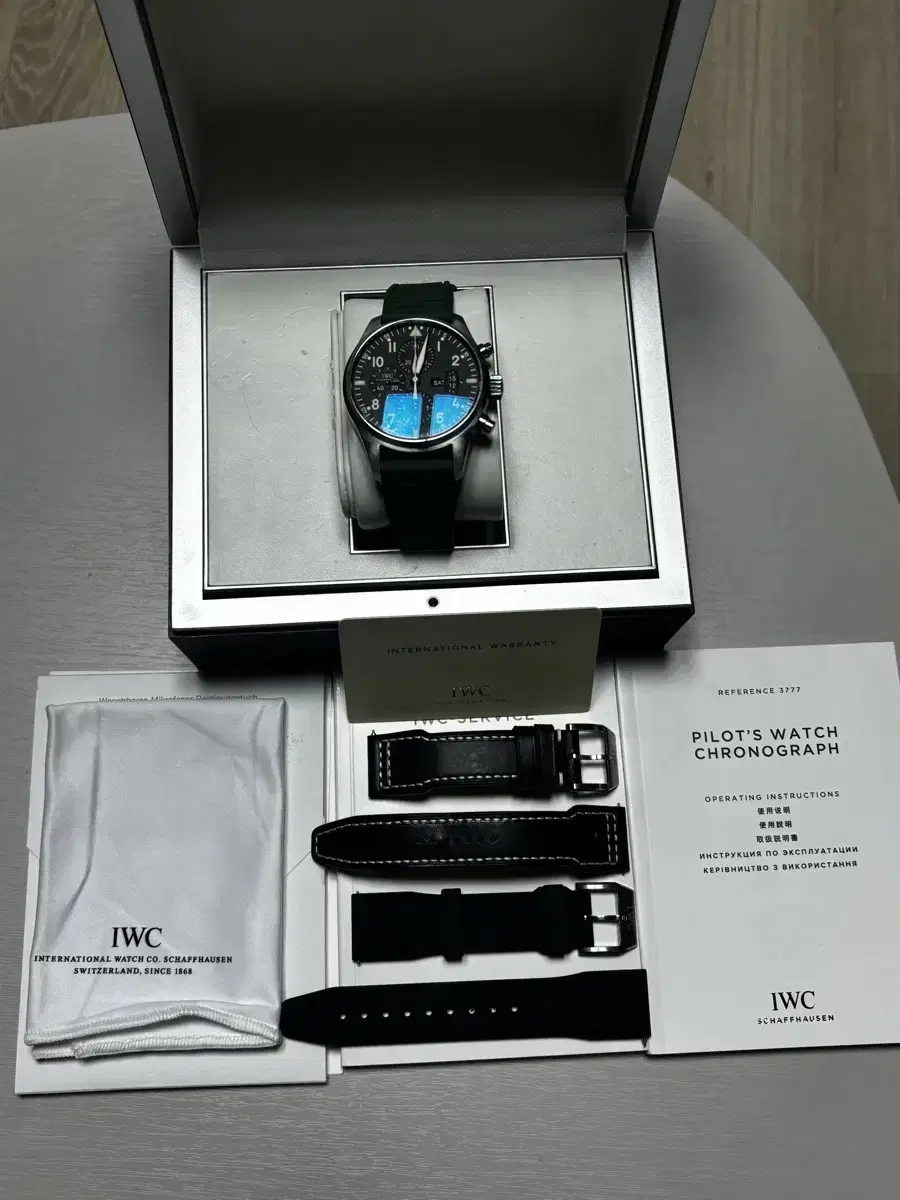 iwc377704 파일럿 크로노