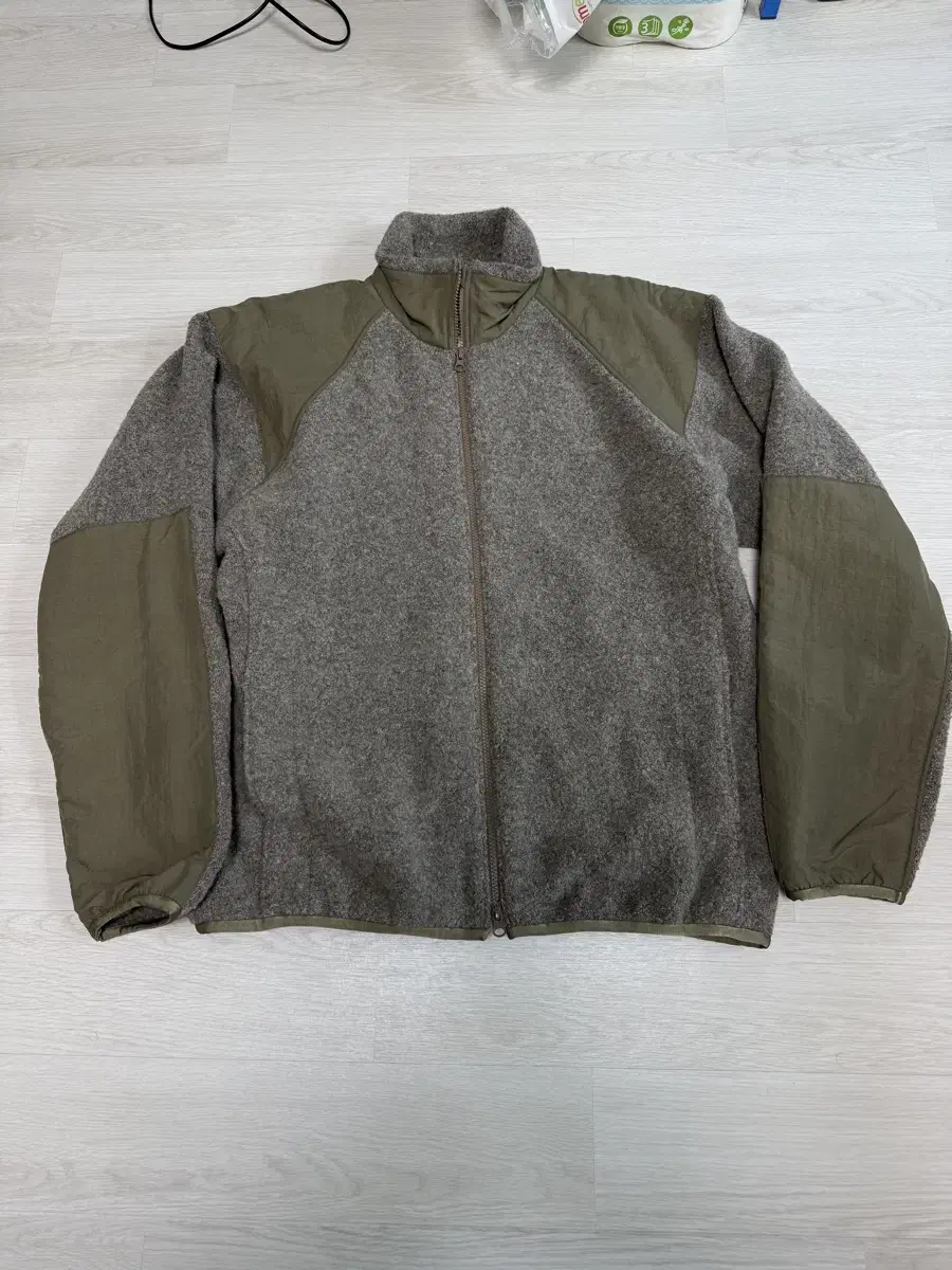 (L) Nanamica Boiled Wool Zip-Up Sweater Coyote