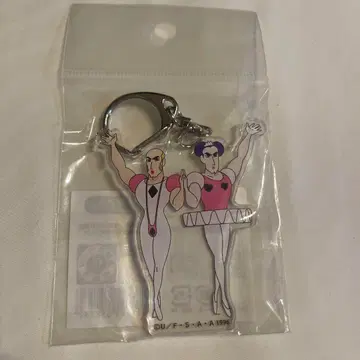 신짱 마카오와 조마 아크릴 키링