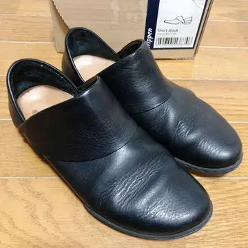 trippen 트리픈 Short 35 블랙
