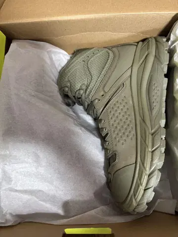미사용 새상품 HOKAONEONE tor ultra hi 26.5cm