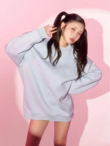 darich 다리치 랜덤 비쥬 스프링 풀오버 트레이닝복