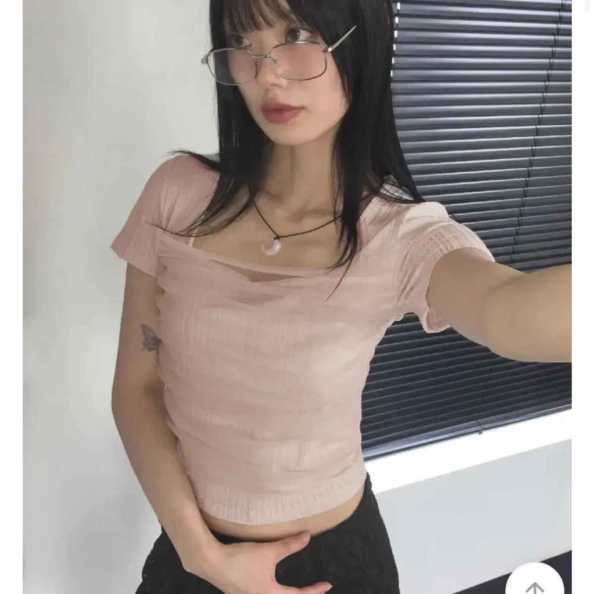 원더원더 로건 매쉬 망사 시스루 셔링 스퀘어넥 반팔 티셔츠