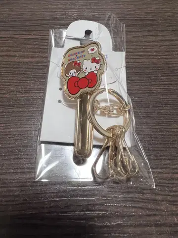 몬치치 x 헬로키티 키링