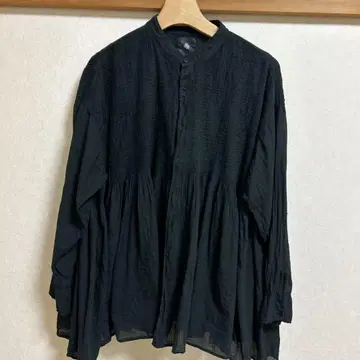 메종드소일 블랙 긴팔 셔츠 개더링 디테일
