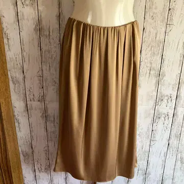 새상품 자유구 실크 새틴 스커트 누드 베이지 38