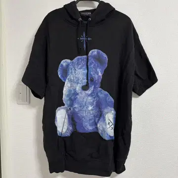 트라바스토키오 Furrybear 반팔 후드티