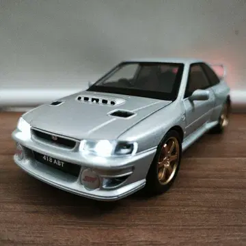 스바루 임프레자 STI WRX 22b 실버 1/32 스케일
