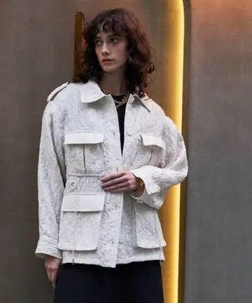 MAISON SPECIAL 후쿠레 자카드 블루종