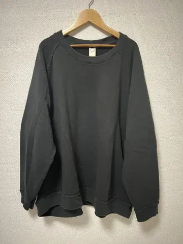 O project(오 프로젝트) CREW NECK SWEAT 새상품급