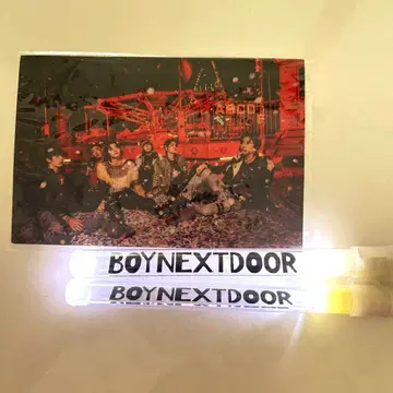 BOYNEXTDOOR 초기 응원봉 공식