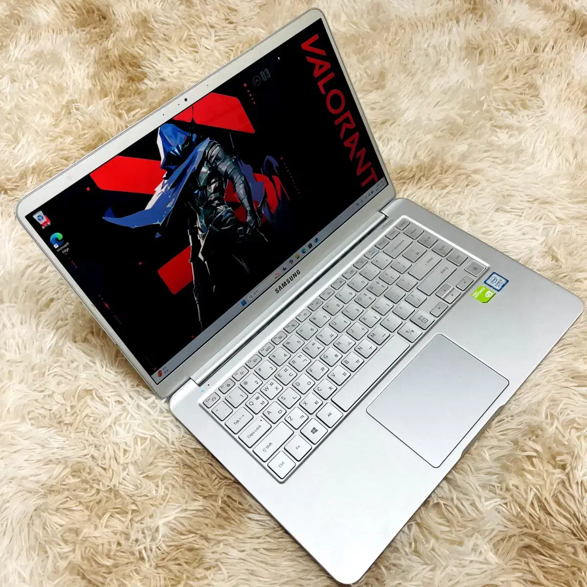 삼성i5 게이밍 지포스 15인치 ssd256gb 램8gb 노트북