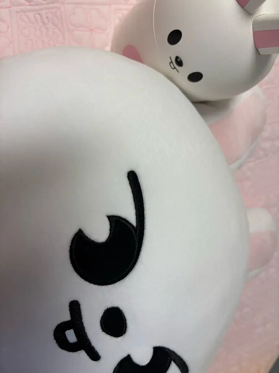 리빗 쿠션 / 리빗 쓰레기통