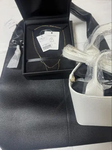 노에비아 31 골드 목걸이 bag 덤 포함