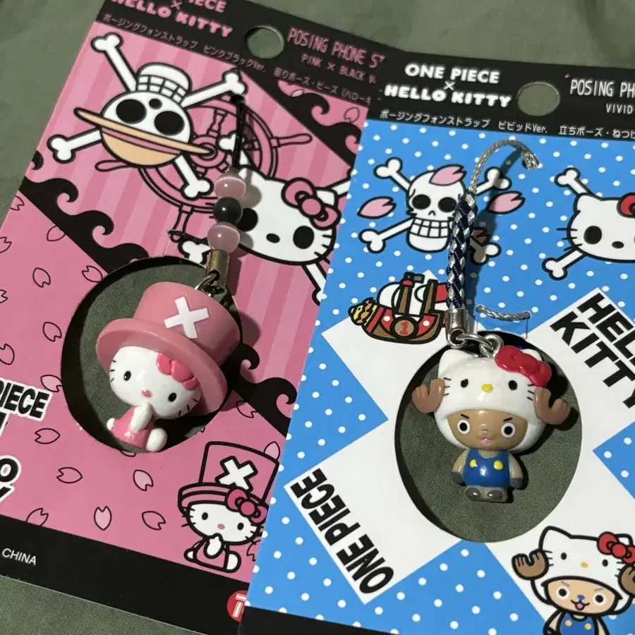 【激レア】ONE PIECE × HELLO KITTY 根付けストラップ 激レア】ONE PIECE × HELLO KITTY 根付けストラップ 激レア】ONE