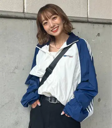 로데오 크라운즈 [UNISEX] 라인 트랙 자켓 (M 사이즈)
