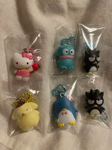 산리오 마스코트 & 구미 키링 키티 폼폼푸딩 턱시도샘