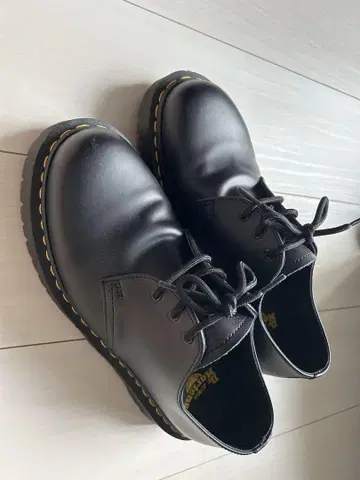 닥터 마틴 1461BEX BLACK UK9