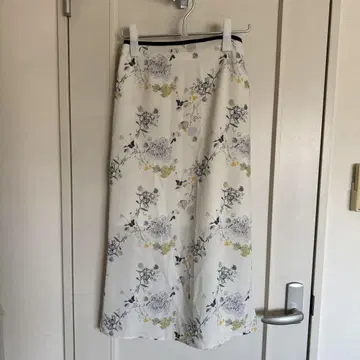 Mame Kurogouchi 꽃무늬 롱 스커트