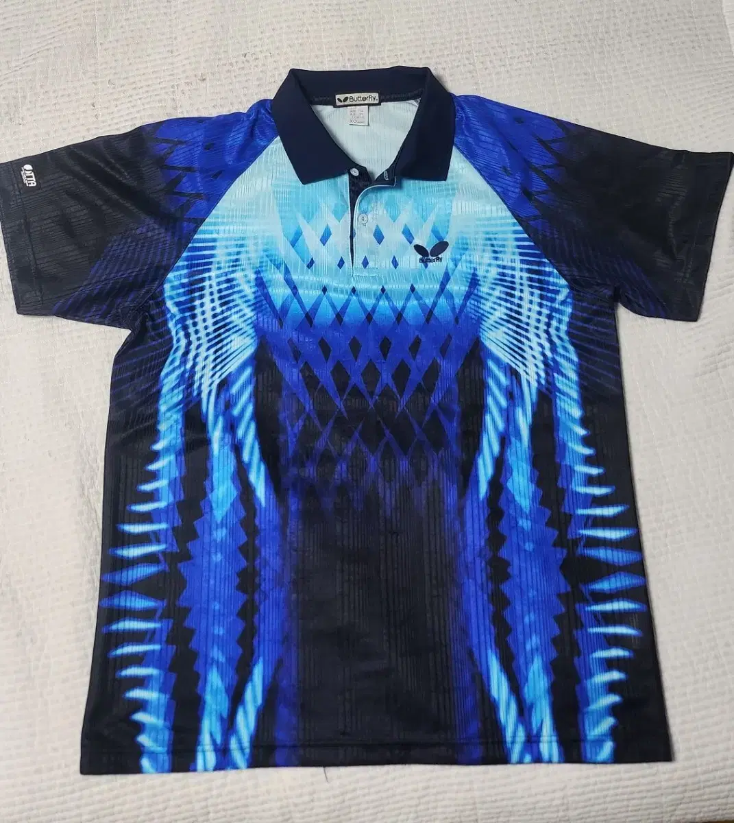 Butterfly Table Tennis Wear, Size 105