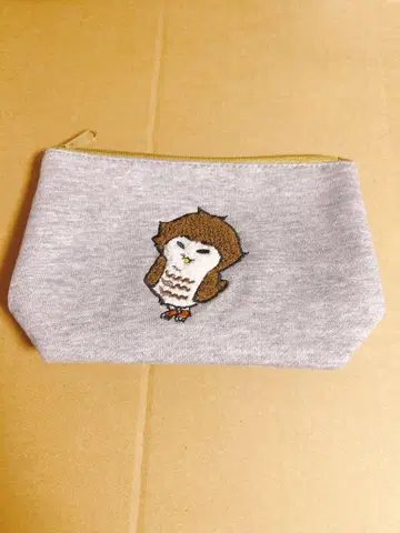 빨간 갈대 올빼미 아카아시 자수 파우치 겐가 태국