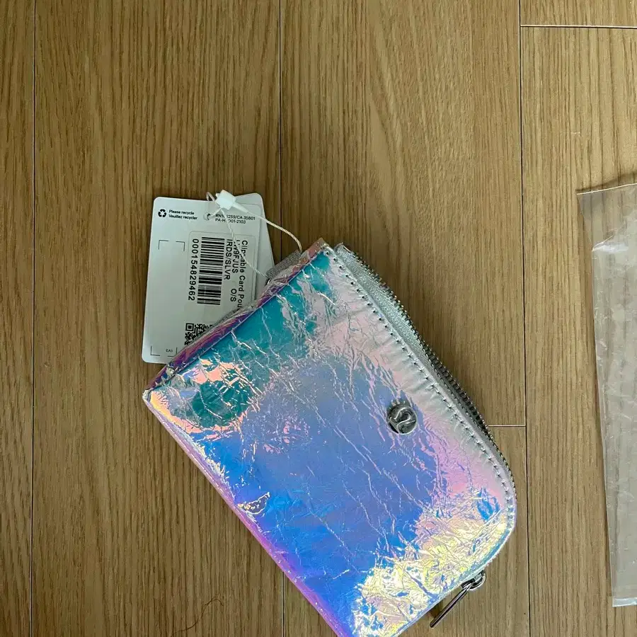 LULULEMON | 룰루레몬 (Free Shipping) Lululemon Card Wallet on Bunjang Global  Site., image size:900x900