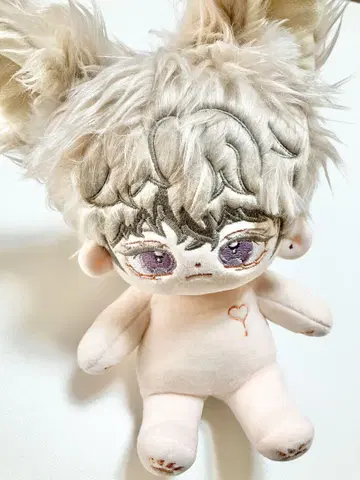 새상품 20cm 무속성 옷 갈아입기 봉제 인형 스켈레톤 포함