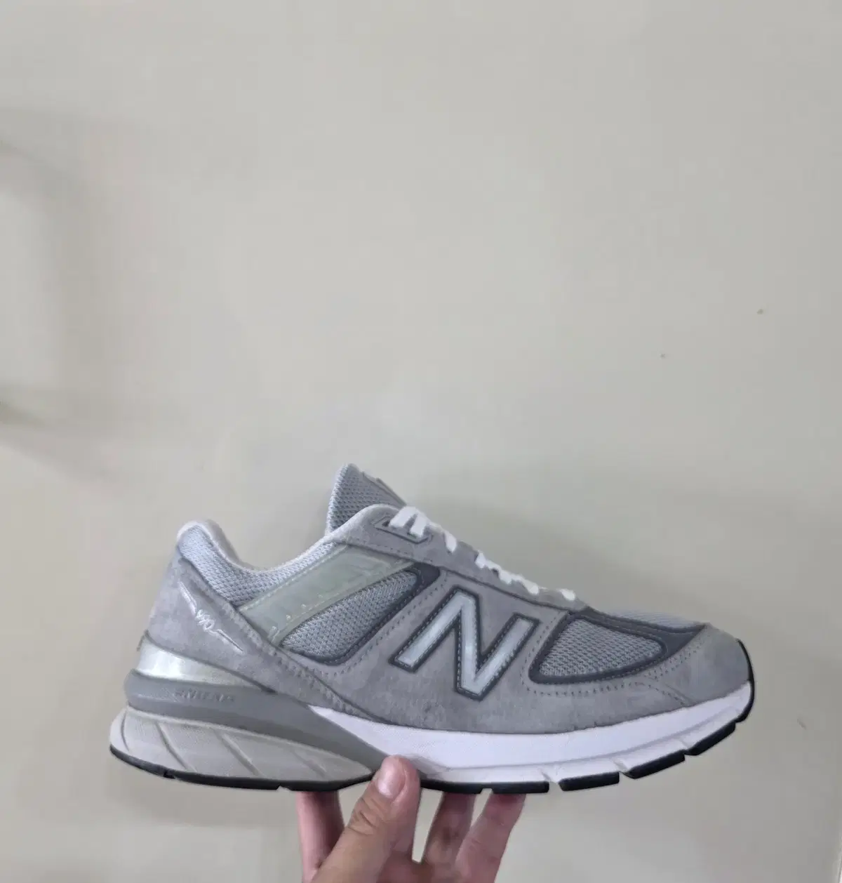 [275] 뉴발란스 990v5 메이드인USA 스탠다드