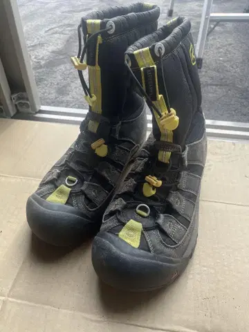 KEEN 윈터 포트 28cm