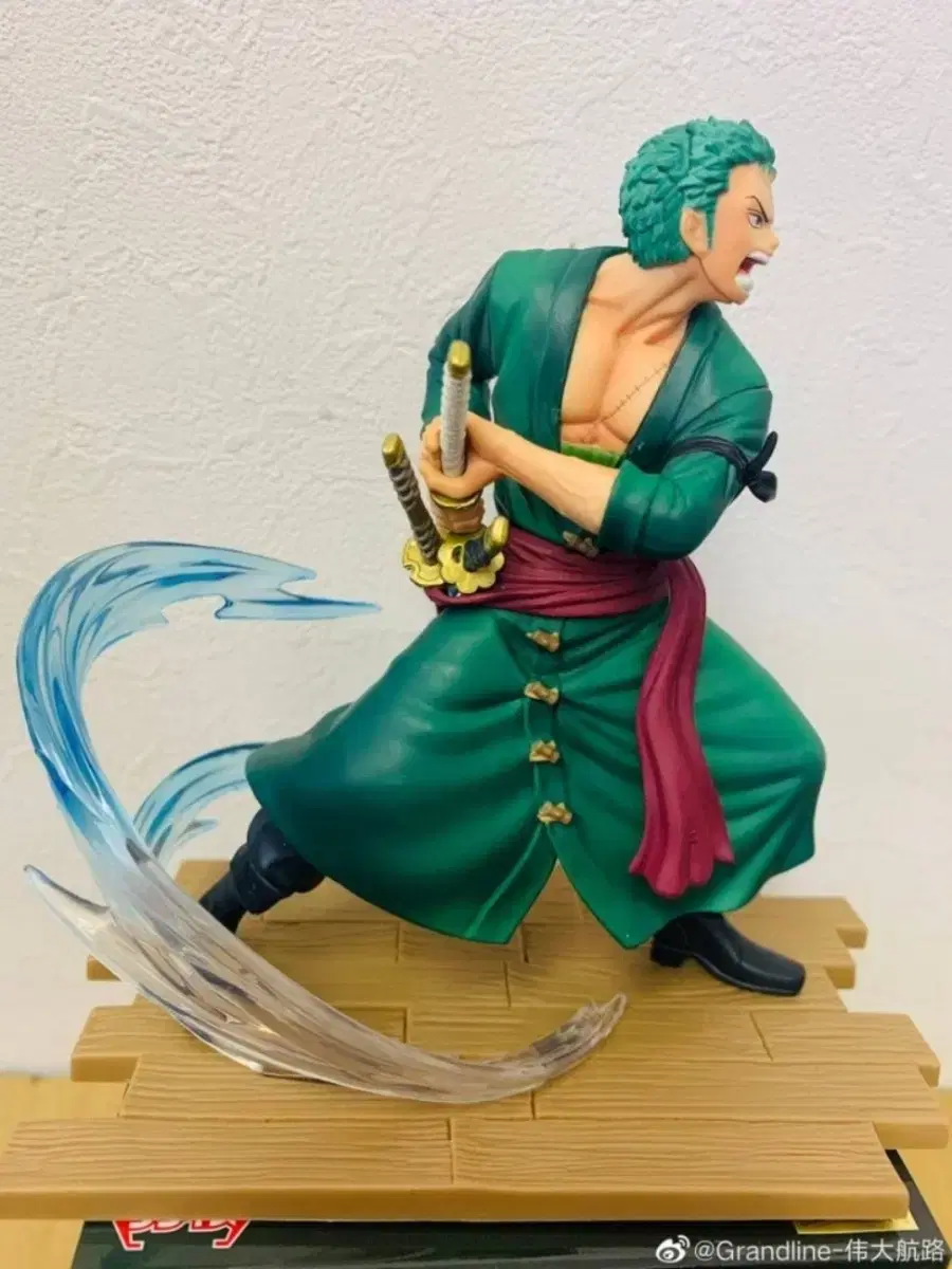 Roronoa Zoro Banpresto Figure