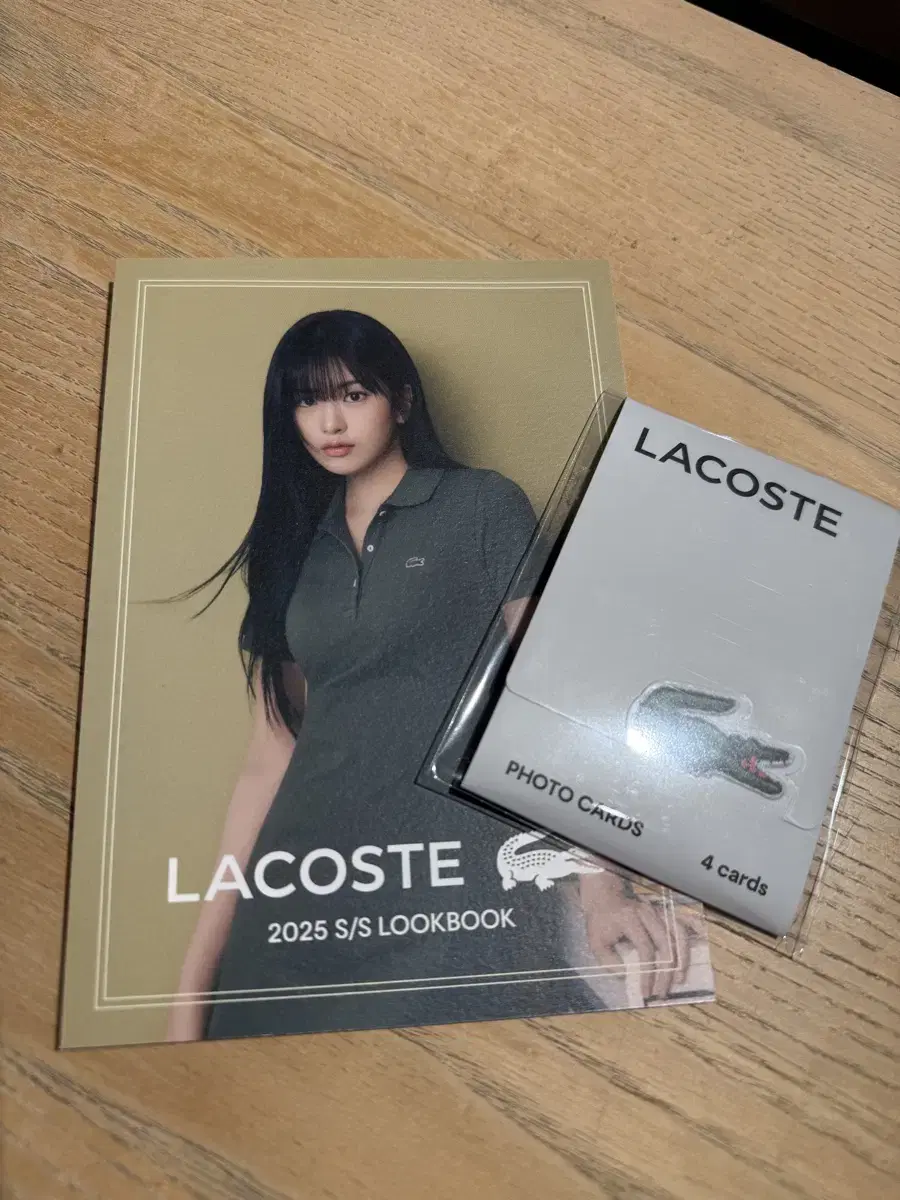 라코스테 안유진 포카&룩북