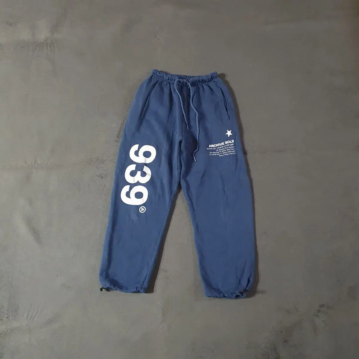 ◆ARCHIVE BOLD◆ 939 LOGO SWEAT PANTS NAVY AB21FASW001NV 939 LOGO SWEAT PANTS (NAVY) - ARCHIVE BOLD | 60% - Asian
