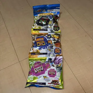 가면라이더 가브 DX 레전드 라이더 고치조 세트 03