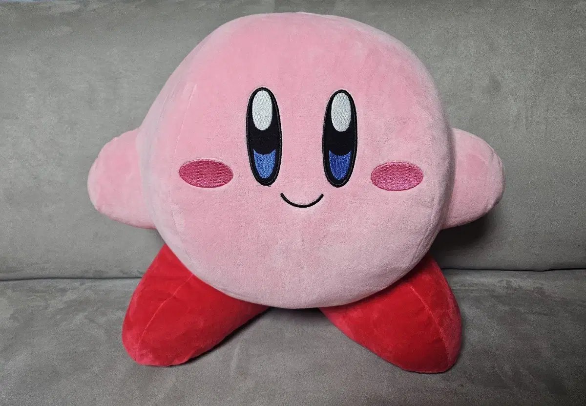 Kirby Standing 33cm Doll