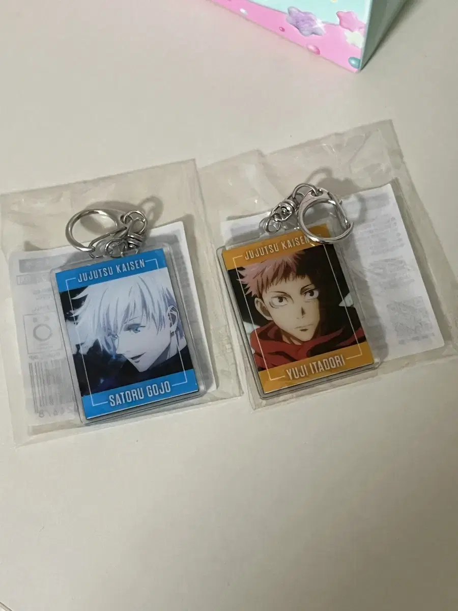 Jujutsu Kaisen Yuji Gojo keyring Bulk
