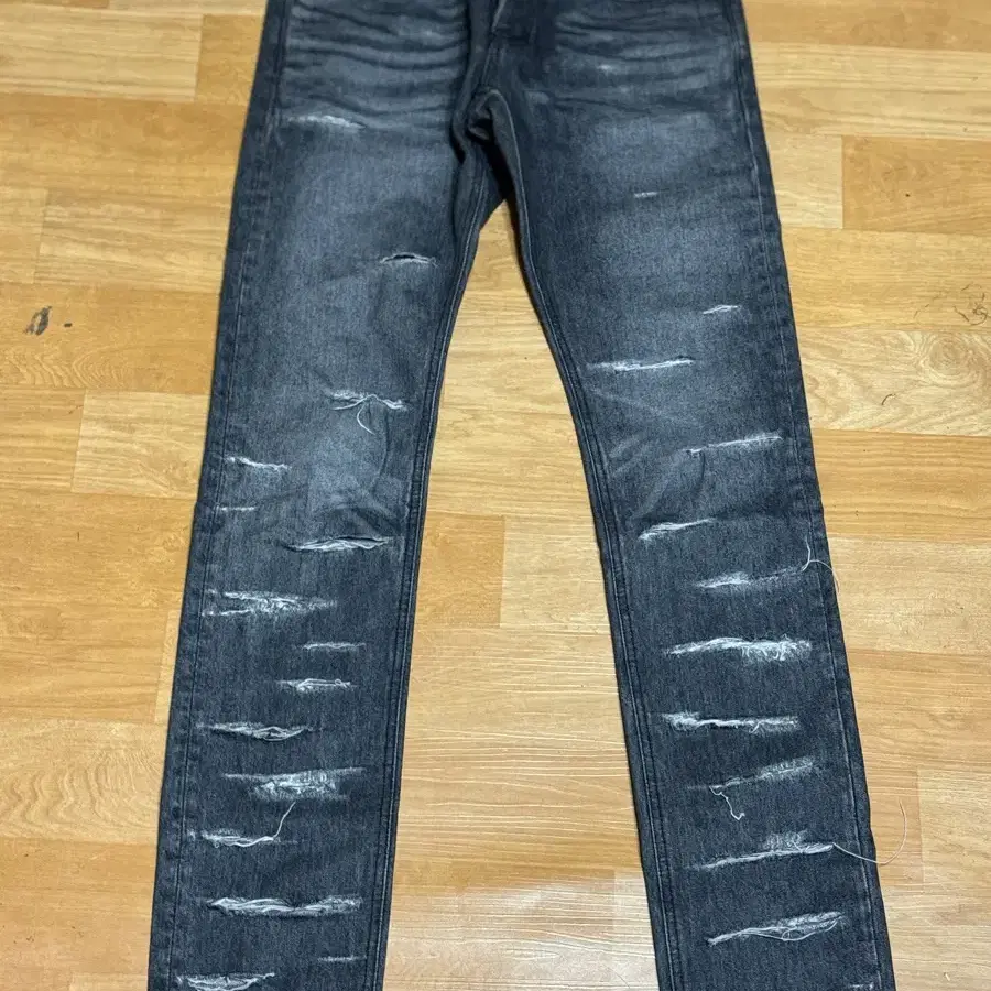 【Undermycar】Mu.29 Anti Fxxking Logo Play Stretch SlimJeans 언더마이카 무.30 안티 Fxxking 로고 플레이 스트레치 플레어