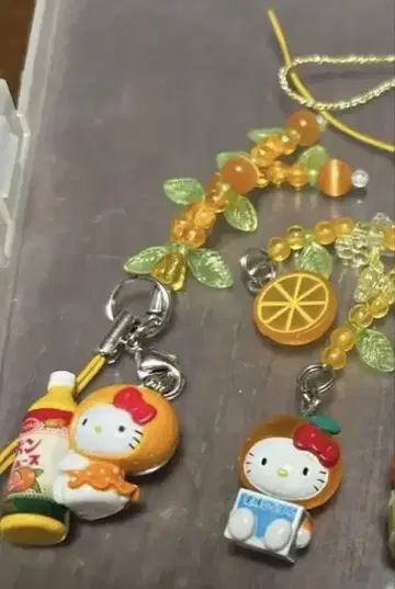 키티 스트랩
