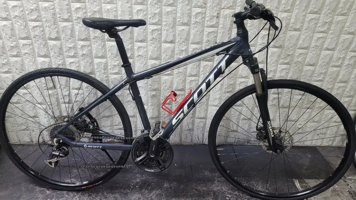 Scott Hybrid Bicycle