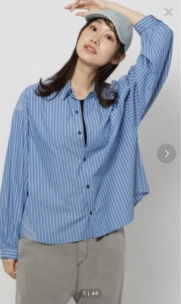 (새상품급) 니코앤드 마르세 W 옷깃 볼륨 셔츠